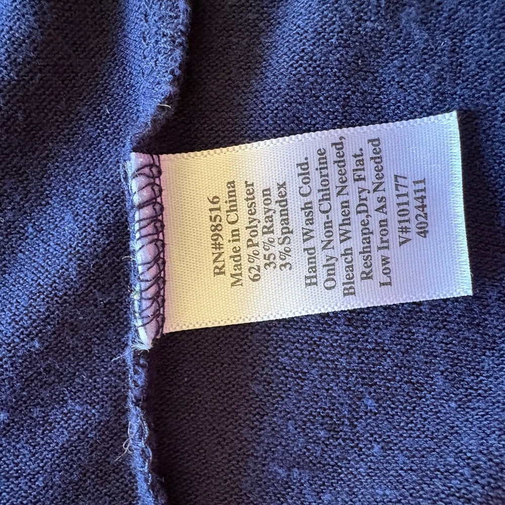 Coldwater Creek Navy Blue Women's Sweater - Picture 4 of 4